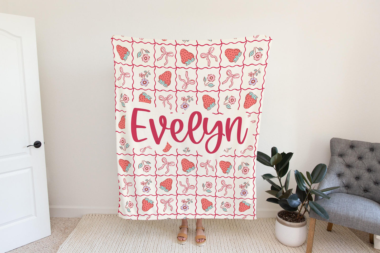 Personalized coquette pink bow Blanket, cute strawberry room decor, preppy stuff room decor, pink bow baby blanket, bow decor